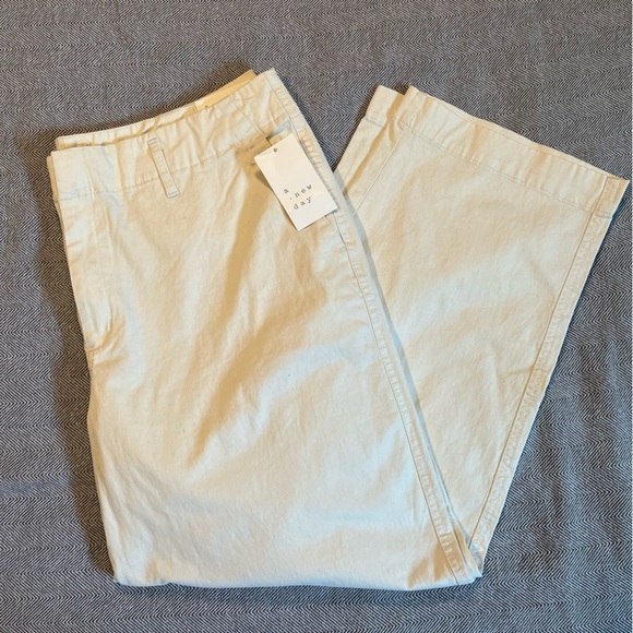 A New Day High-Rise Straight Stretch Chino Pants Size 16 - Picture 1 of 15